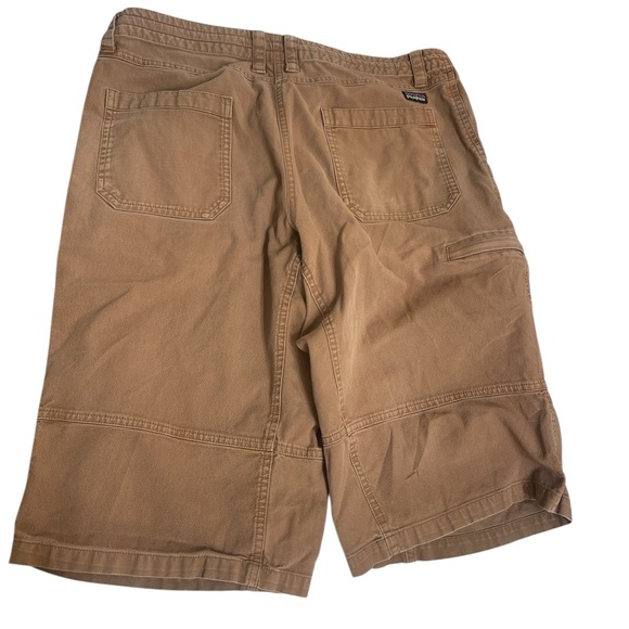 Patagonia men’s shorts large cargo workwear - Picture 2 of 5